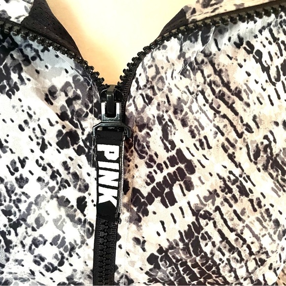 Victoria's Secret Pink Black/White Full Zip Hoodie Windbreaker Jacket Women's XS - Picture 3 of 11